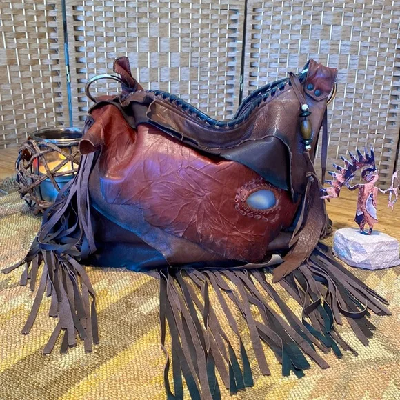 🎉  AMAZING BOHEMIAN LEATHER & STONE BAG‼️ - Picture 5 of 17